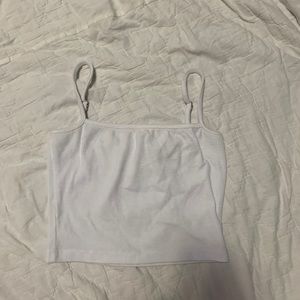 CUTE CROPPED TANK TOP SIZE SMALL